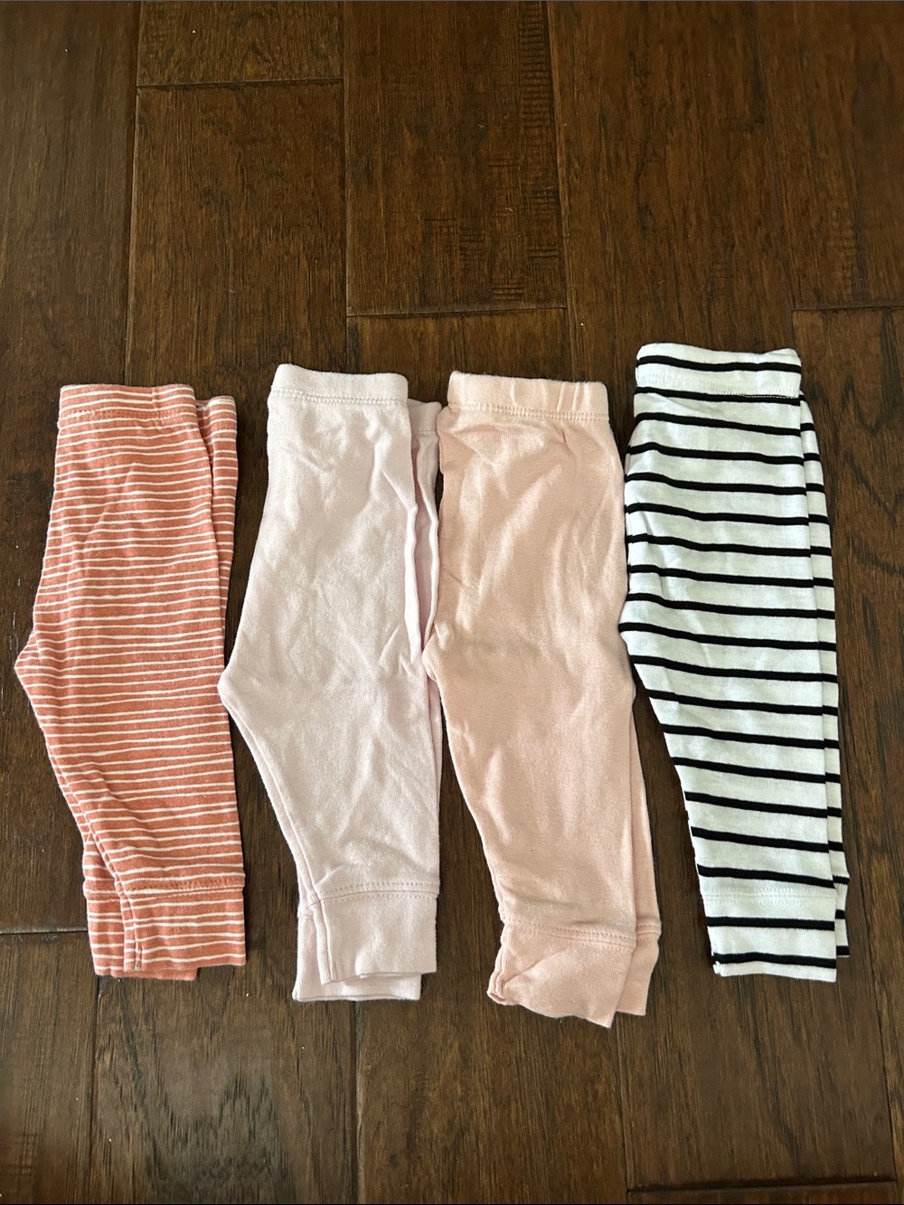 Cloud island 0-3m leggings
